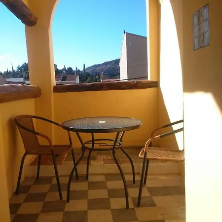 Apartamentos Calanda *