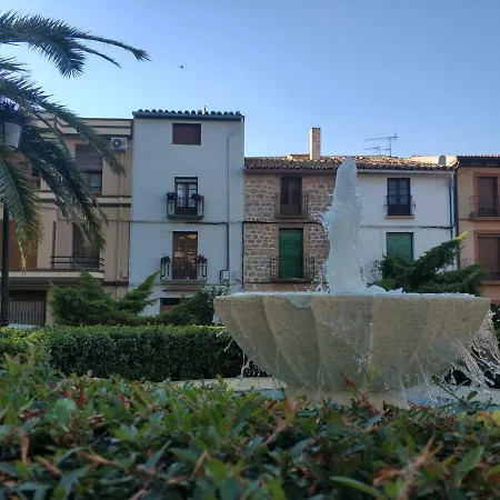 Apartamentos Calanda Apartment
